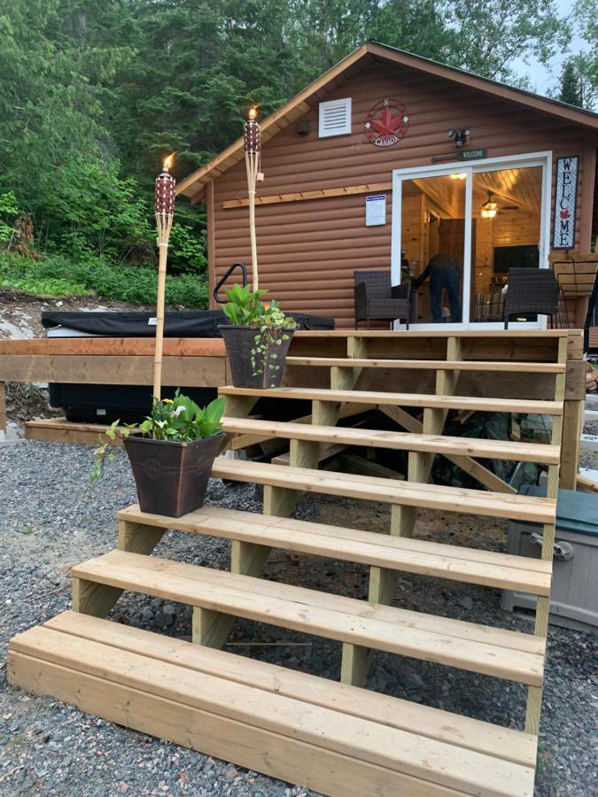Muskie Bay Resort Nestor Falls Eksteriør bilde