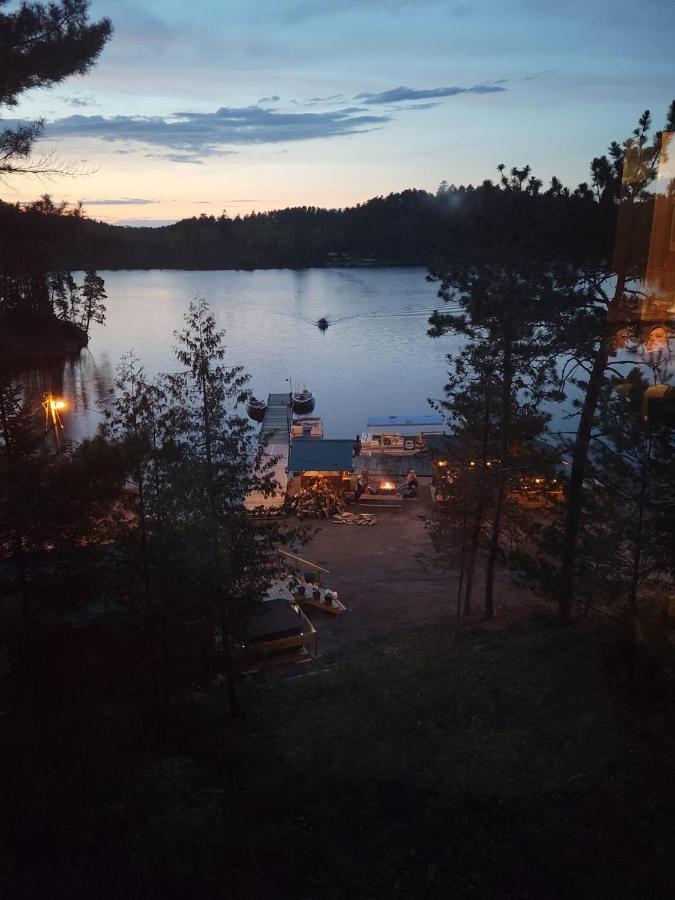 Muskie Bay Resort Nestor Falls Eksteriør bilde
